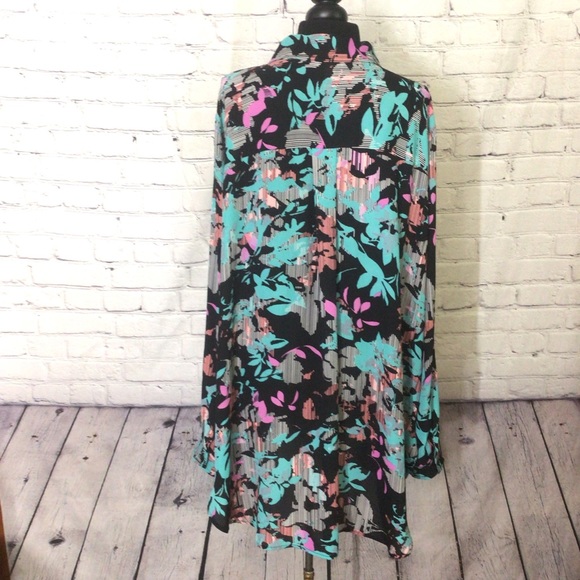 Boutique Brand women’s 2X plus long sleeves button front top flap pocket blouse - Picture 7 of 10